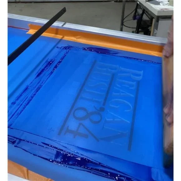 Retro Vintage Style Men's Reagan Bush 84 T-Shirt Conservative Presidential Memor - Picture 2 of 3